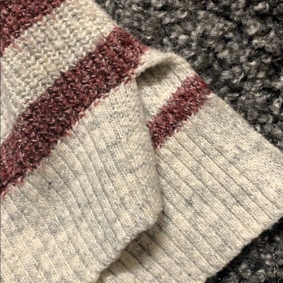 Sweater - Picture 3 of 3